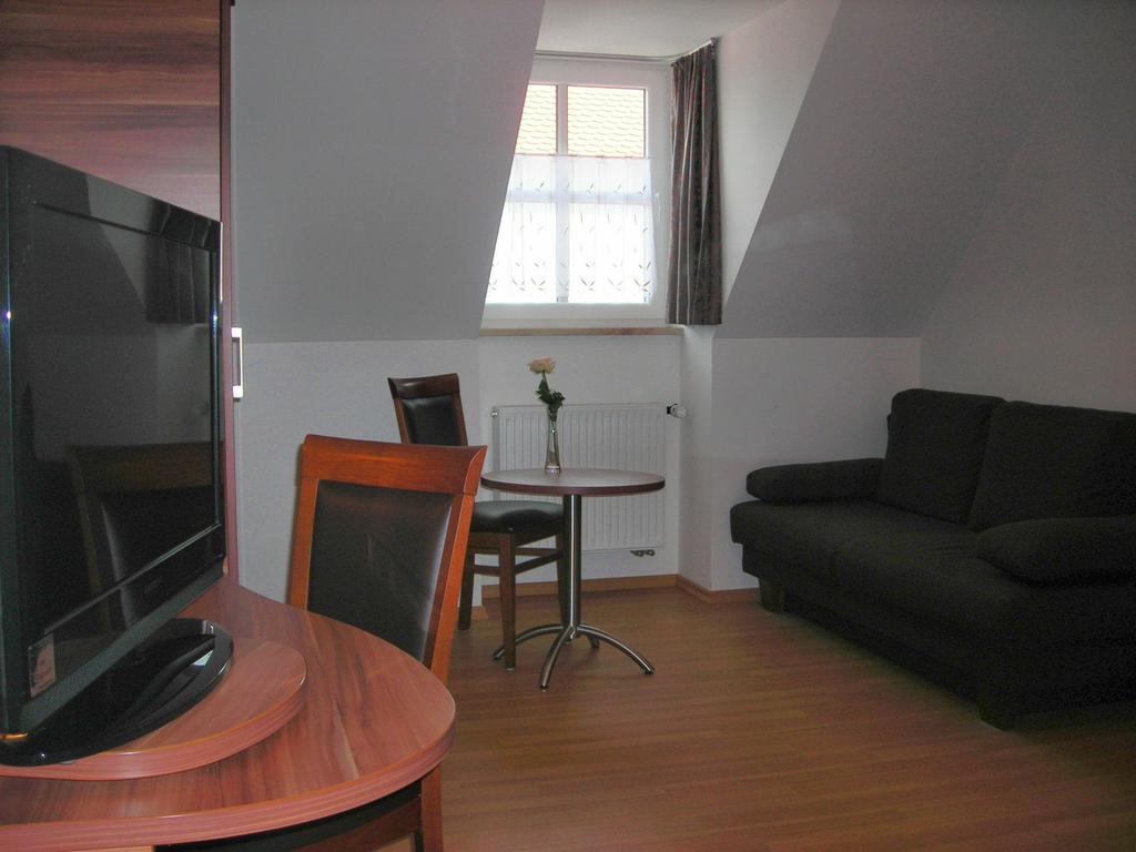 Hotel Landgasthof Euringer Oberstimm ห้อง รูปภาพ